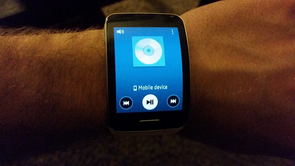 galaxy gear s media control